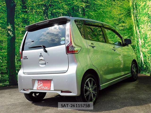 Mitsubishi EK CUSTOM 2018-08 8158321-1