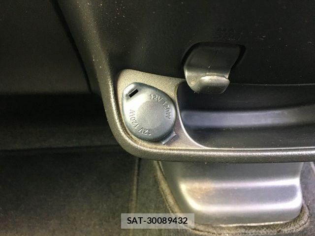 Mitsubishi EK CUSTOM 2015-12 8207365-22