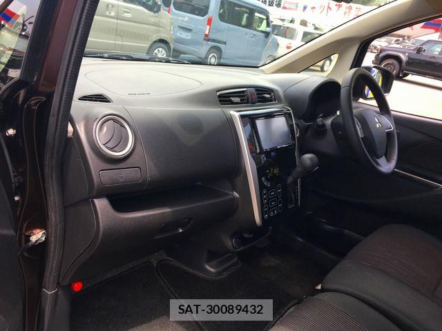 Mitsubishi EK CUSTOM 2015-12 8207365-28