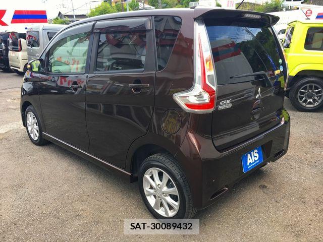 Mitsubishi EK CUSTOM 2015-12 8207365-3