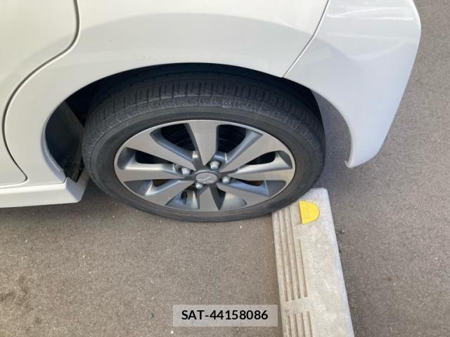 Mitsubishi EK CUSTOM 2014-02 8314281-9