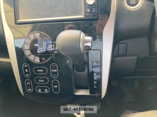 Mitsubishi EK CUSTOM 2014-02 8314281-22
