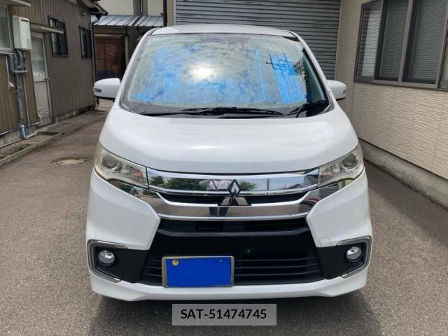 Mitsubishi EK CUSTOM 2015-12 8314282-0