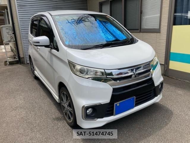 Mitsubishi EK CUSTOM 2015-12 8314282-2