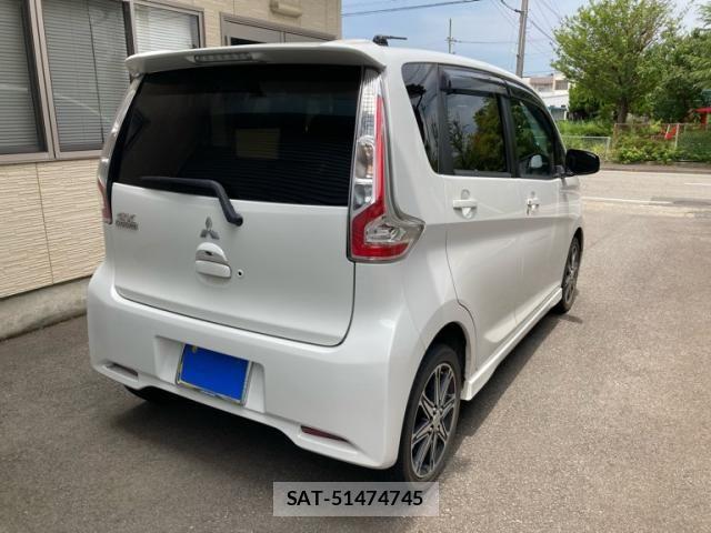 Mitsubishi EK CUSTOM 2015-12 8314282-4