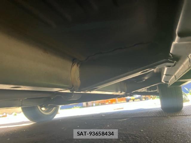 Mitsubishi EK CUSTOM 2015-08 8365686-7