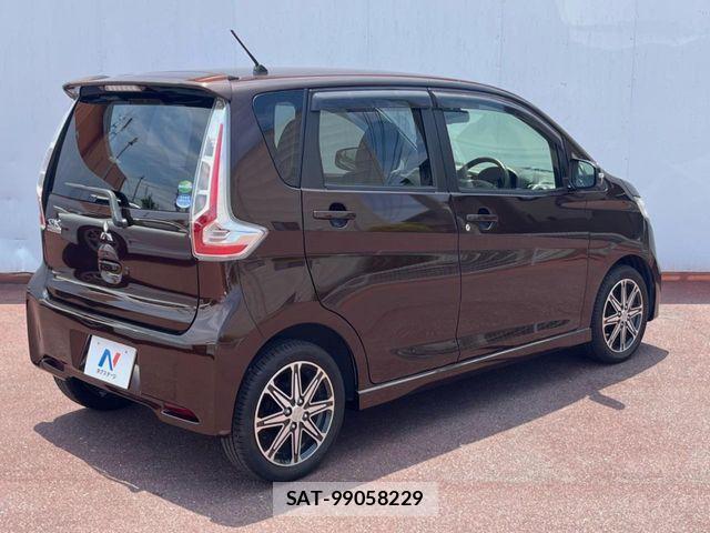 Mitsubishi EK CUSTOM 2015-11 8365684-16
