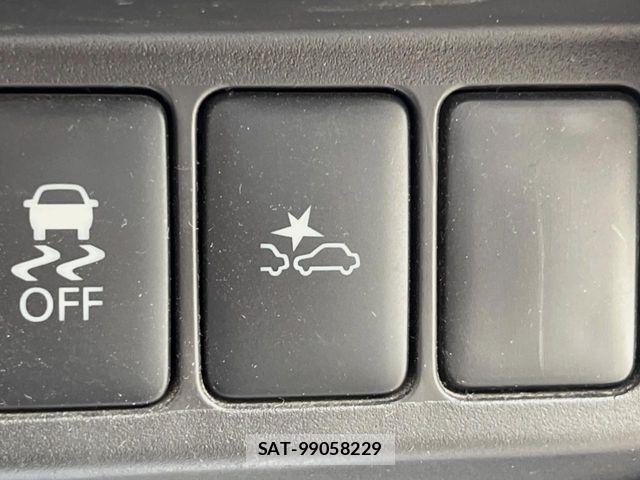 Mitsubishi EK CUSTOM 2015-11 8365684-3