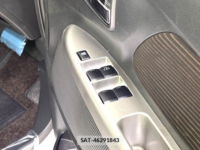 Mitsubishi EK CUSTOM 2013-09 8438085-7