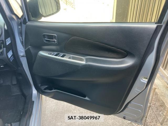 Mitsubishi EK CUSTOM 2013-08 8666083-8