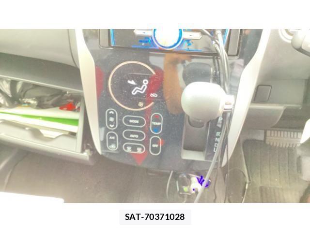 Mitsubishi EK CUSTOM 2014-02 8828836-16