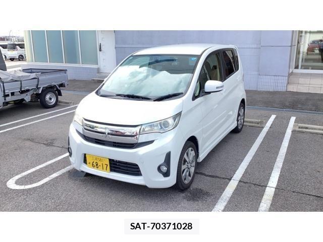 Mitsubishi EK CUSTOM 2014-02 8828836-1