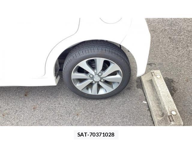 Mitsubishi EK CUSTOM 2014-02 8828836-3