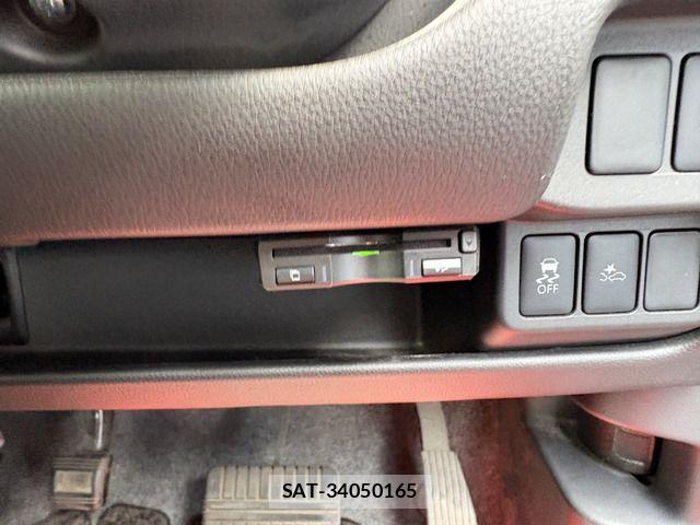Mitsubishi EK CUSTOM 2018-03 8828835-7