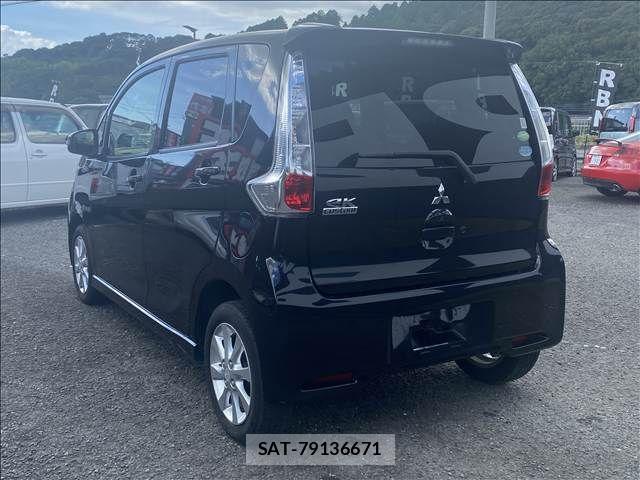 Mitsubishi EK CUSTOM 2013-06 8828837-3