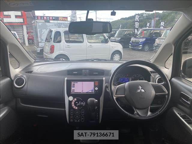Mitsubishi EK CUSTOM 2013-06 8828837-8