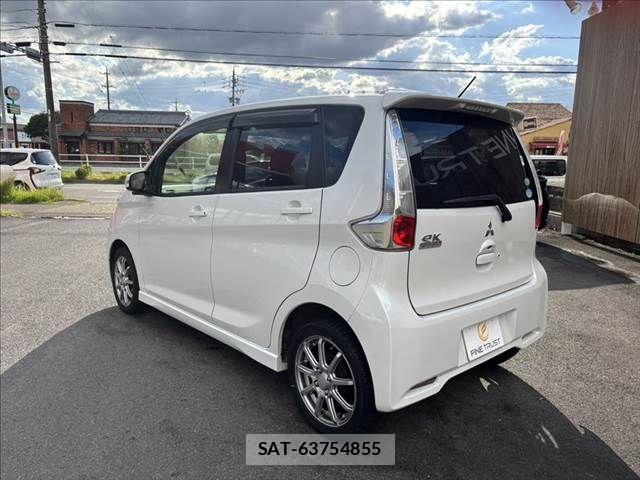 Mitsubishi EK CUSTOM 2014-01 6675793-18
