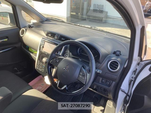 Mitsubishi EK CUSTOM 2019-06 7217845-12