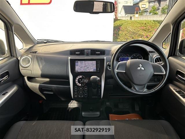 Mitsubishi EK CUSTOM 2014-02 7217838-3