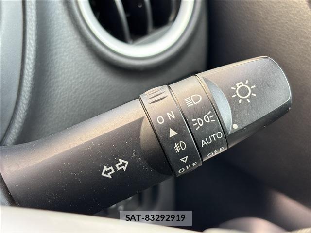 Mitsubishi EK CUSTOM 2014-02 7217838-6