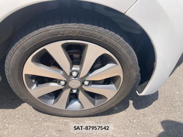 Mitsubishi EK CUSTOM 2013-08 7326837-9