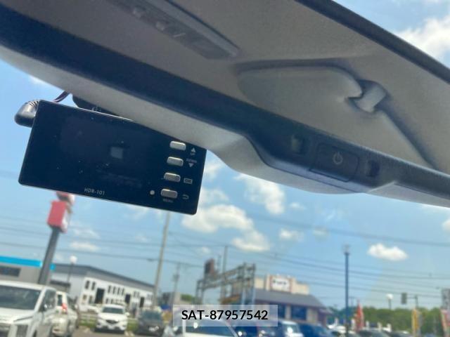 Mitsubishi EK CUSTOM 2013-08 7326837-23