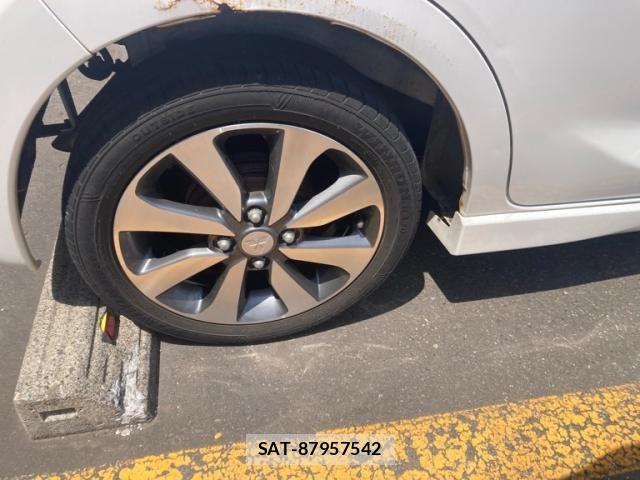 Mitsubishi EK CUSTOM 2013-08 7326837-8