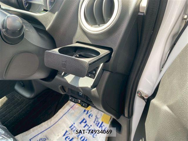 Mitsubishi EK CUSTOM 2013-10 7616310-29