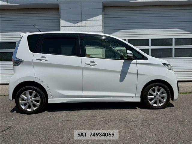 Mitsubishi EK CUSTOM 2013-10 7616310-3