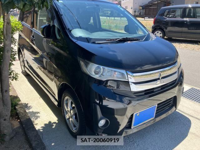 Mitsubishi EK CUSTOM 2013-07 8229758-0