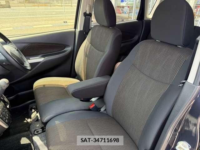 Mitsubishi EK CUSTOM 2013-11 8245118-9