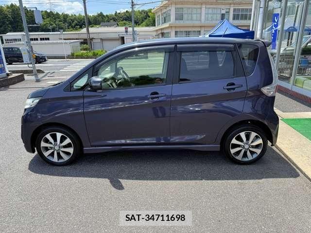 Mitsubishi EK CUSTOM 2013-11 8245118-3
