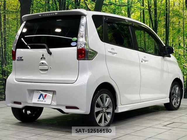 Mitsubishi EK CUSTOM 2014-02 8365689-16