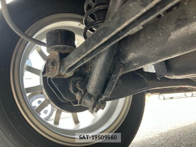 Mitsubishi EK CUSTOM 2013-08 8561762-10