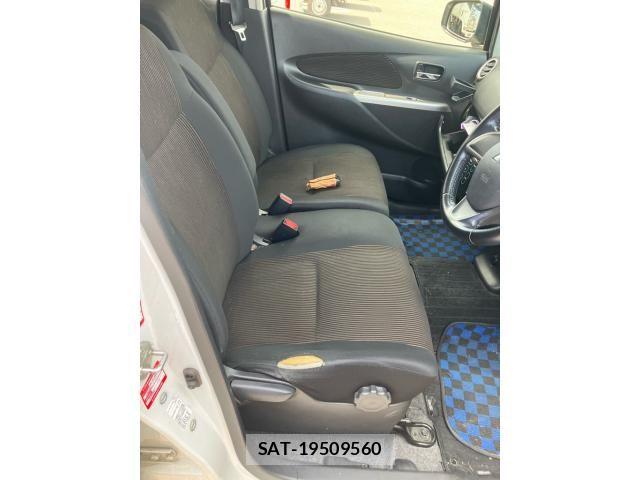 Mitsubishi EK CUSTOM 2013-08 8561762-13