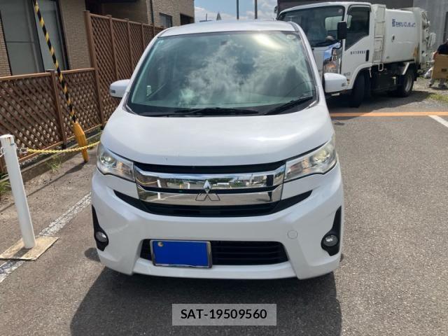 Mitsubishi EK CUSTOM 2013-08 8561762-1