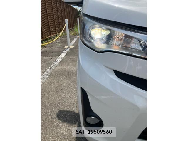 Mitsubishi EK CUSTOM 2013-08 8561762-5