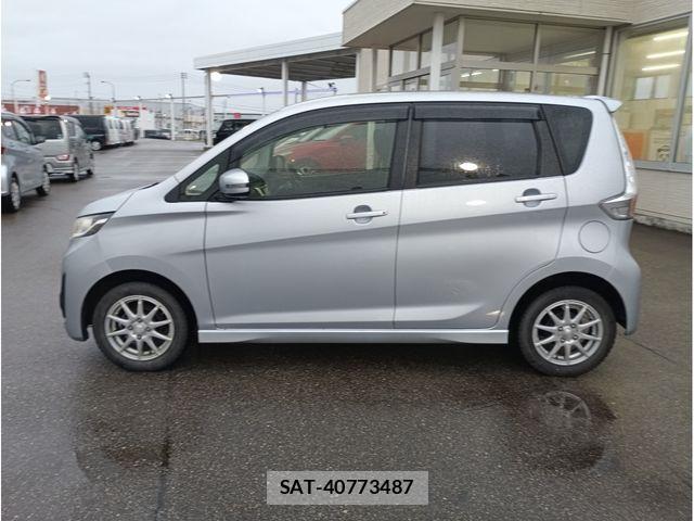 Mitsubishi EK CUSTOM 2013-10 8828840-4
