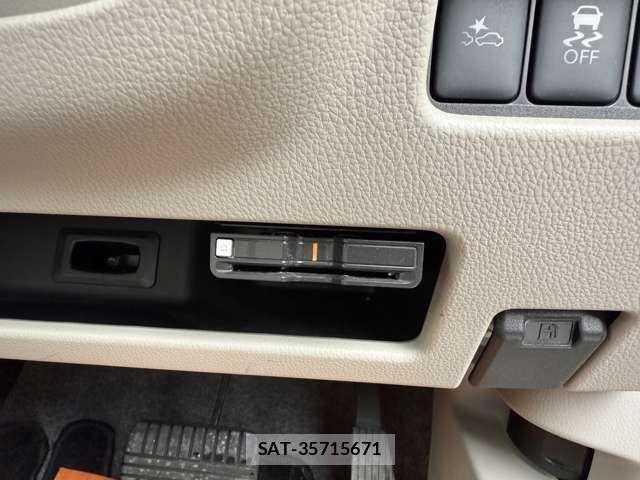 Mitsubishi EK SPACE 2017-09 812151-11
