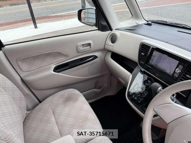 Mitsubishi EK SPACE 2017-09 812151-14