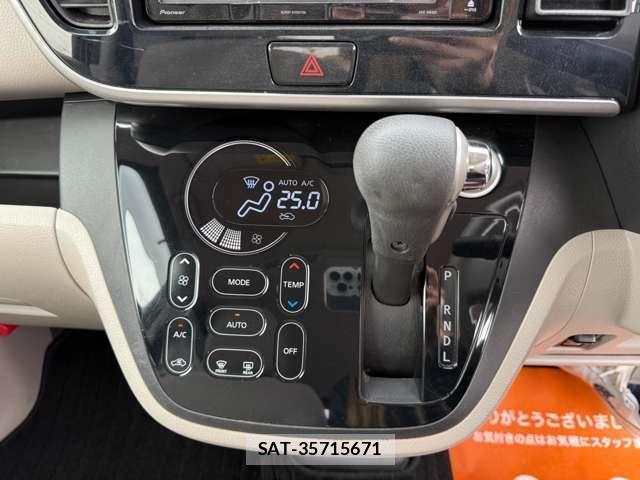 Mitsubishi EK SPACE 2017-09 812151-18