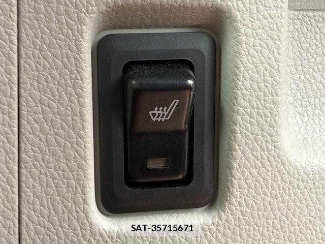 Mitsubishi EK SPACE 2017-09 812151-19