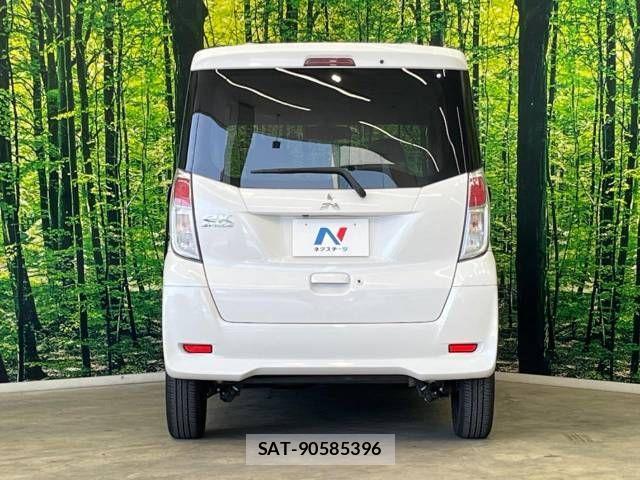 Mitsubishi EK SPACE 2017-03 923062-14