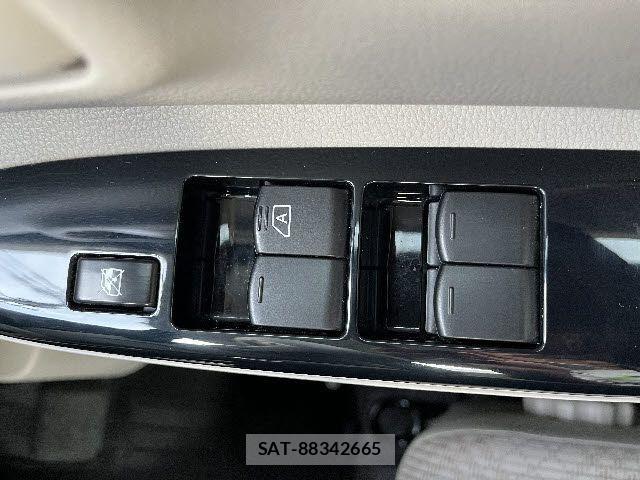 Mitsubishi EK SPACE 2019-04 1220486-16