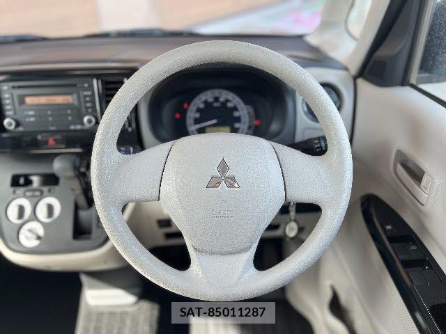 Mitsubishi EK SPACE 2017-09 6004434-13
