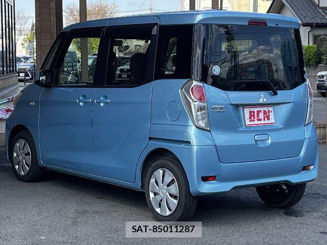 Mitsubishi EK SPACE 2017-09 6004434-8