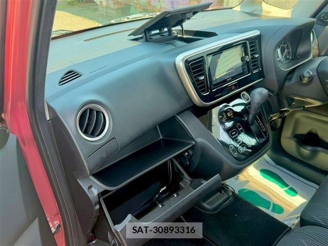 Mitsubishi EK SPACE 2017-02 6641506-13
