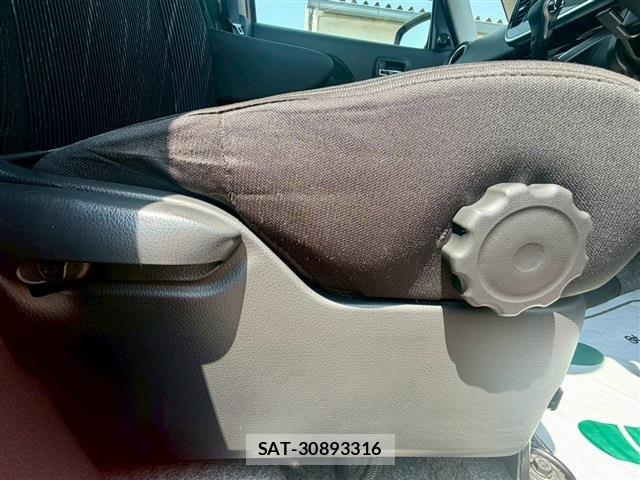 Mitsubishi EK SPACE 2017-02 6641506-17