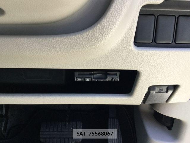 Mitsubishi EK SPACE 2016-11 6814780-11