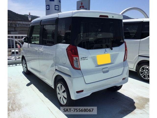 Mitsubishi EK SPACE 2016-11 6814780-2